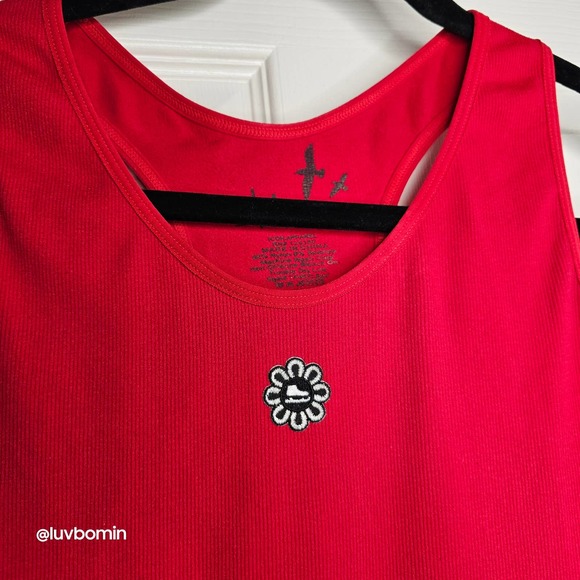 Icon Apparel Ice Skate Tank Top Red Women's Small/Medium Figure Skating - Picture 2 of 4